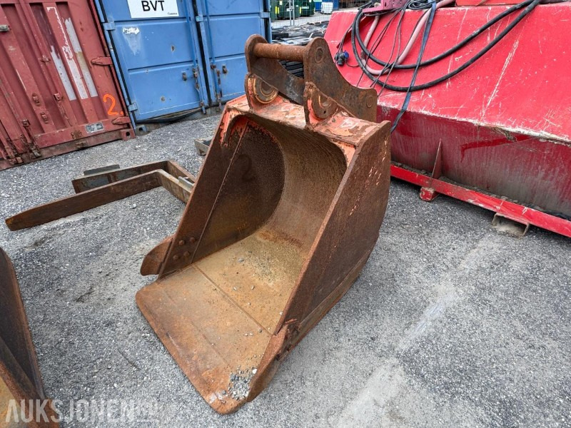 Graveskuffe med S60 feste - Aanbouwdeel voor Bouwmachine: afbeelding 1 Graveskuffe med S60 feste - Aanbouwdeel voor Bouwmachine: afbeelding 1