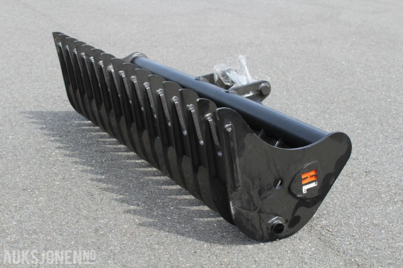 Rake for 1 til 2 tonn maskin - 1200 mm - S30 - Aanbouwdeel voor Bouwmachine: afbeelding 2 Rake for 1 til 2 tonn maskin - 1200 mm - S30 - Aanbouwdeel voor Bouwmachine: afbeelding 2