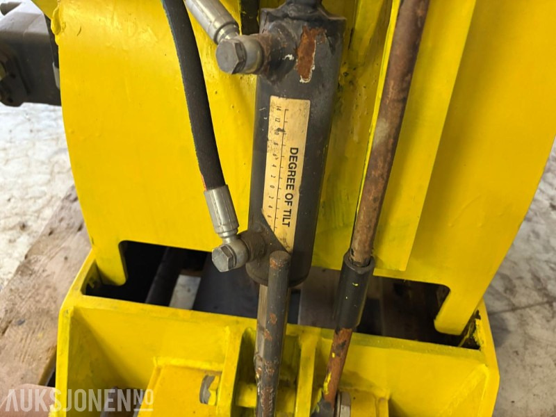 Asfalt fres med s-60/s50 feste - Aanbouwdeel voor Bouwmachine: afbeelding 5 Asfalt fres med s-60/s50 feste - Aanbouwdeel voor Bouwmachine: afbeelding 5