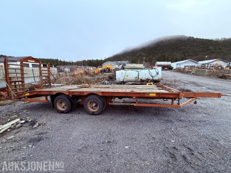 2007 NC Trailers BT-18 Maskinhenger - 2 aksler - Aanhanger: afbeelding 4 2007 NC Trailers BT-18 Maskinhenger - 2 aksler - Aanhanger: afbeelding 4