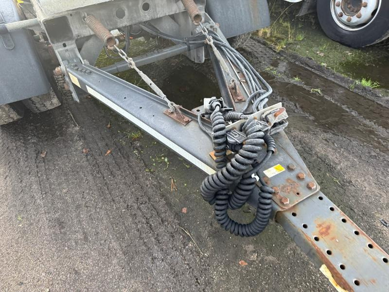 2016 HFR 3 AXLE FULL TRAILER - Slephenger med containerfester - Repobjekt - Aanhanger: afbeelding 5 2016 HFR 3 AXLE FULL TRAILER - Slephenger med containerfester - Repobjekt - Aanhanger: afbeelding 5