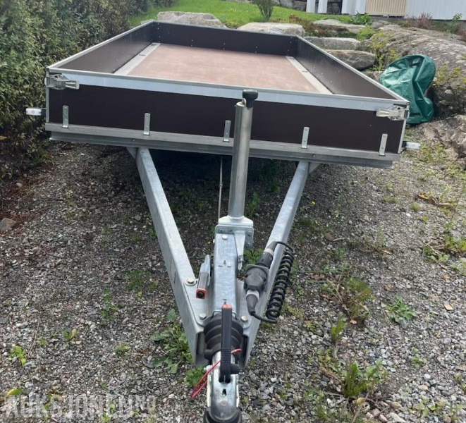 2021 Tredal T 25 UH Meget god stand Lavt brukt - Aanhanger: afbeelding 2 2021 Tredal T 25 UH Meget god stand Lavt brukt - Aanhanger: afbeelding 2