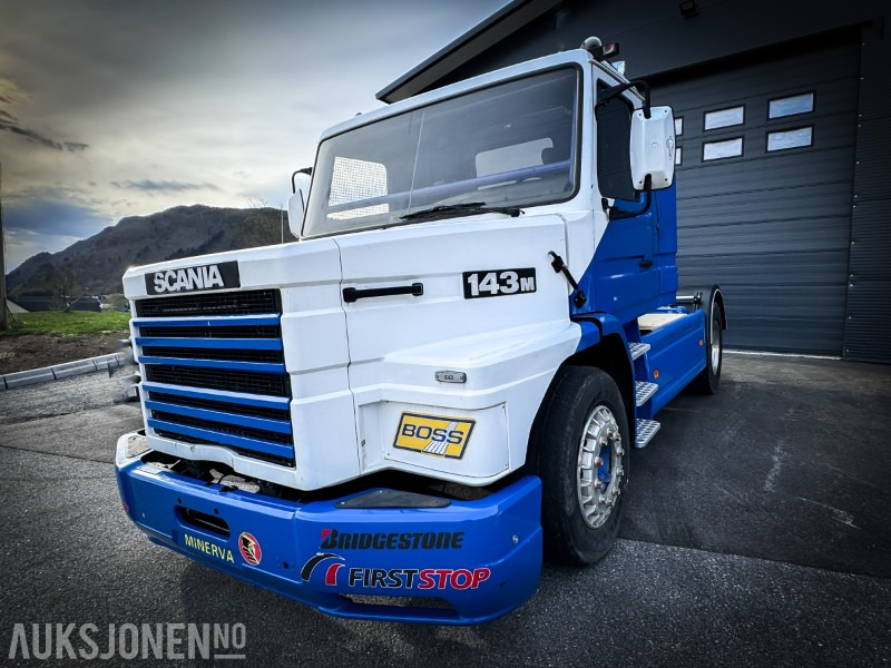 1989 Scania T 143M Racing Truck Snutebil - V8 motor - 950 hk - Spesialbygget av Scania i 1989 - Gemeentelijke machine/ Speciaal: afbeelding 1 1989 Scania T 143M Racing Truck Snutebil - V8 motor - 950 hk - Spesialbygget av Scania i 1989 - Gemeentelijke machine/ Speciaal: afbeelding 1