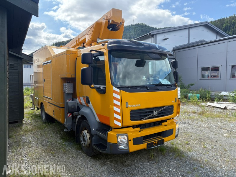 2008 Volvo FL-240 liftbil med stort oppholdsrom i skap - tørkeskap m.m. - Gemeentelijke machine/ Speciaal: afbeelding 2 2008 Volvo FL-240 liftbil med stort oppholdsrom i skap - tørkeskap m.m. - Gemeentelijke machine/ Speciaal: afbeelding 2