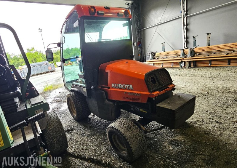 2017 Kubota F3890 redskapsbærer med hytte og klippeaggregat - Gemeentelijke machine/ Speciaal: afbeelding 3 2017 Kubota F3890 redskapsbærer med hytte og klippeaggregat - Gemeentelijke machine/ Speciaal: afbeelding 3