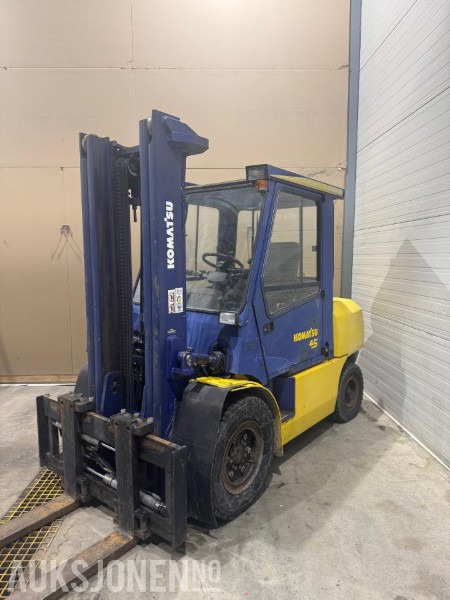 2000 Komatsu FD 45-7 Truck - Intern transport: afbeelding 1 2000 Komatsu FD 45-7 Truck - Intern transport: afbeelding 1