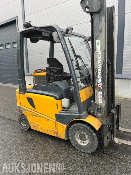 2002 Jungheinrich EFG-VAC 22 - Gaffeltruck - Truck - Intern transport: afbeelding 5 2002 Jungheinrich EFG-VAC 22 - Gaffeltruck - Truck - Intern transport: afbeelding 5
