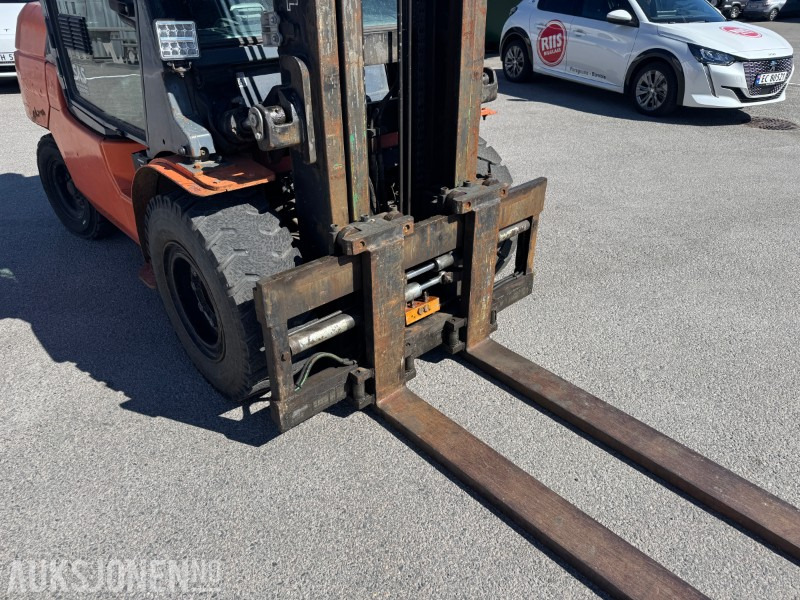 2008 Toyota 02-7FD45 Motvektstruck - Gaffeltruck - Intern transport: afbeelding 5 2008 Toyota 02-7FD45 Motvektstruck - Gaffeltruck - Intern transport: afbeelding 5