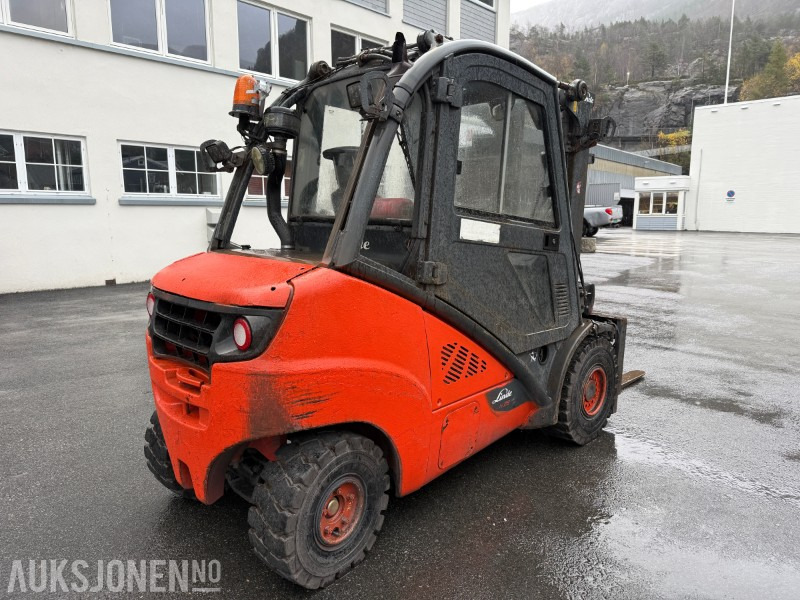 Intern transport 2015 Linde H35D-02 dieseltruck rep. objekt: afbeelding 7