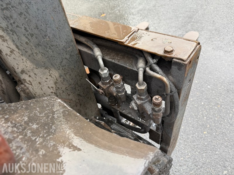 Intern transport 2015 Linde H35D-02 dieseltruck rep. objekt: afbeelding 13