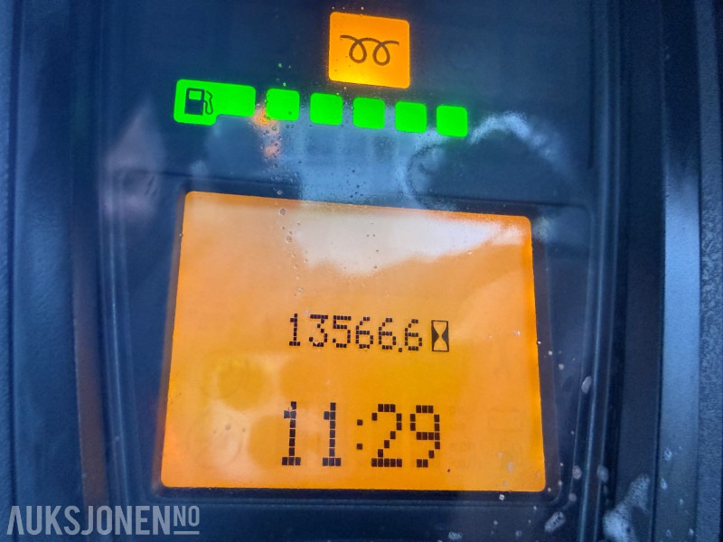 Intern transport 2015 Linde H35D-02 dieseltruck rep. objekt: afbeelding 20