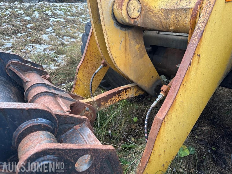 Wiellader Komatsu WA320-5h Hullaster - Rep-objekt: afbeelding 42 Wiellader Komatsu WA320-5h Hullaster - Rep-objekt: afbeelding 42