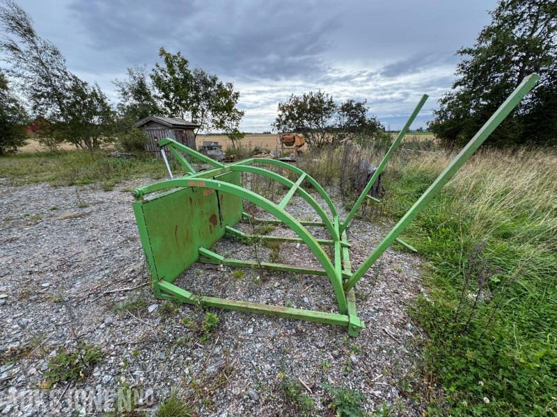 2005 Bøvlund hydraulisk bakskuffe / traktorhenger-svans - Landbouwmachine: afbeelding 3 2005 Bøvlund hydraulisk bakskuffe / traktorhenger-svans - Landbouwmachine: afbeelding 3