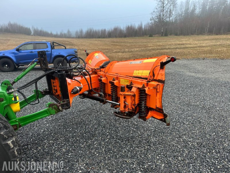 2015 Pronar PUV 2800M plog - V-plog - Landbouwmachine: afbeelding 3 2015 Pronar PUV 2800M plog - V-plog - Landbouwmachine: afbeelding 3