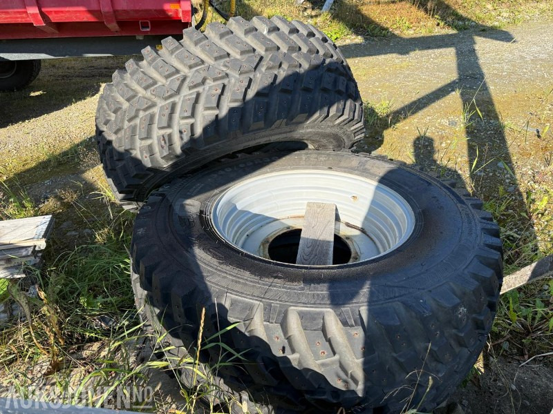 2021 Nokian TRI 2 Piggdekk 540/65R30 - Landbouwmachine: afbeelding 4 2021 Nokian TRI 2 Piggdekk 540/65R30 - Landbouwmachine: afbeelding 4