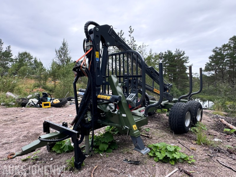 2023 Farma Tømmerhenger T9F med kran og tømmerklype - Landbouwmachine: afbeelding 4 2023 Farma Tømmerhenger T9F med kran og tømmerklype - Landbouwmachine: afbeelding 4