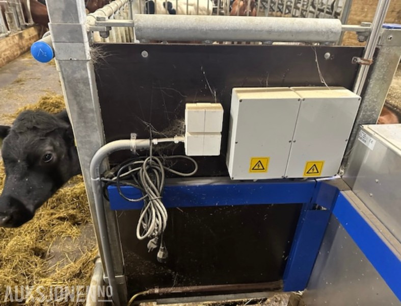 DeLaval CF150X kalvefôringsautomat - Landbouwmachine: afbeelding 4 DeLaval CF150X kalvefôringsautomat - Landbouwmachine: afbeelding 4