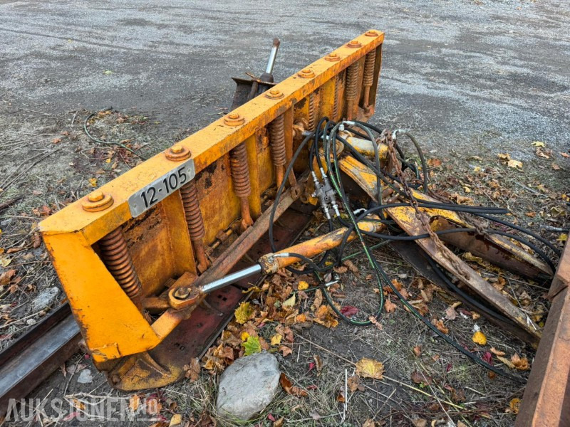 Hydraulisk svingbart 280cm brøyteskjær m/skyveramme - Landbouwmachine: afbeelding 5 Hydraulisk svingbart 280cm brøyteskjær m/skyveramme - Landbouwmachine: afbeelding 5