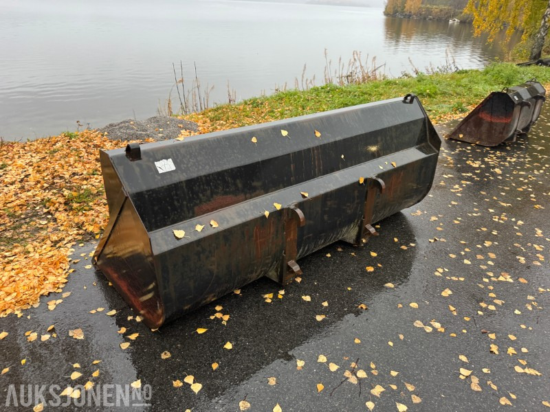 Lilleseth traktorskuffe Trima feste - Landbouwmachine: afbeelding 5 Lilleseth traktorskuffe Trima feste - Landbouwmachine: afbeelding 5