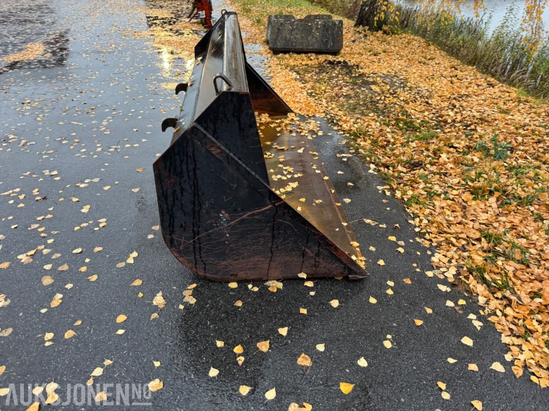 Lilleseth traktorskuffe Trima feste - Landbouwmachine: afbeelding 4 Lilleseth traktorskuffe Trima feste - Landbouwmachine: afbeelding 4