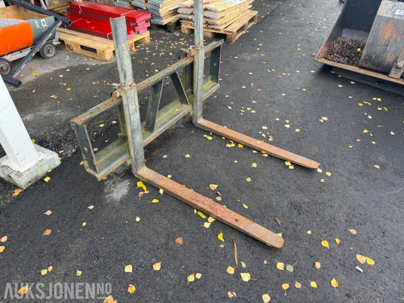 Pallegaffel for traktor - Trimafeste - Landbouwmachine: afbeelding 3 Pallegaffel for traktor - Trimafeste - Landbouwmachine: afbeelding 3