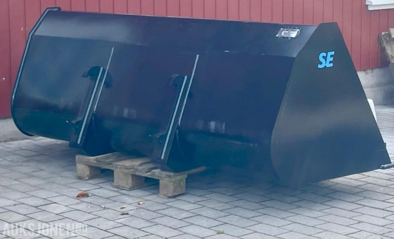Traktorskuff 240 cm med Trima/sms feste - Landbouwmachine: afbeelding 1 Traktorskuff 240 cm med Trima/sms feste - Landbouwmachine: afbeelding 1