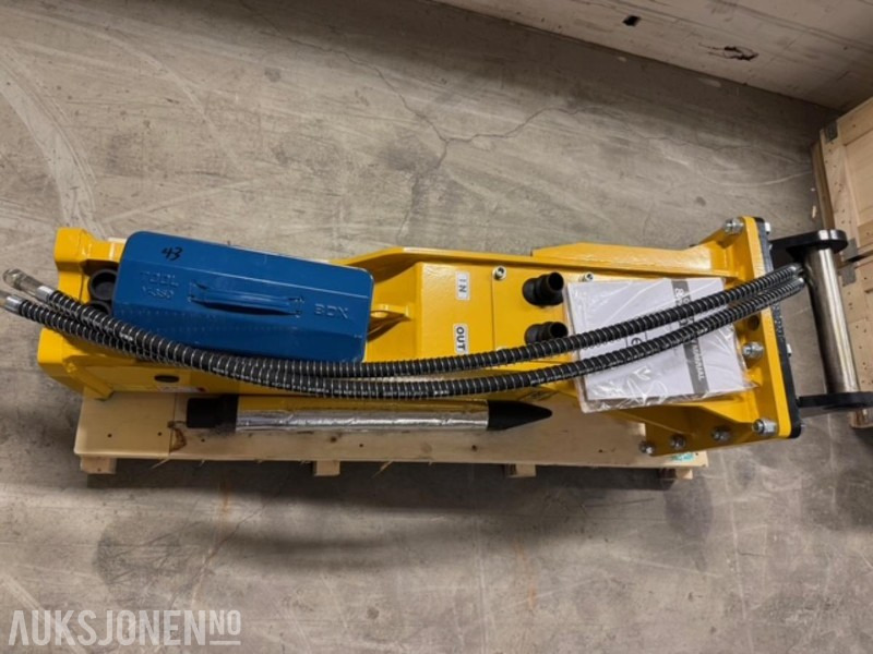 NY HENIMA PIGGHAMMER TIL 6-9 TONNS GRAVEMASKIN S50 M/GARANTI - Hydraulische hamer: afbeelding 4 NY HENIMA PIGGHAMMER TIL 6-9 TONNS GRAVEMASKIN S50 M/GARANTI - Hydraulische hamer: afbeelding 4