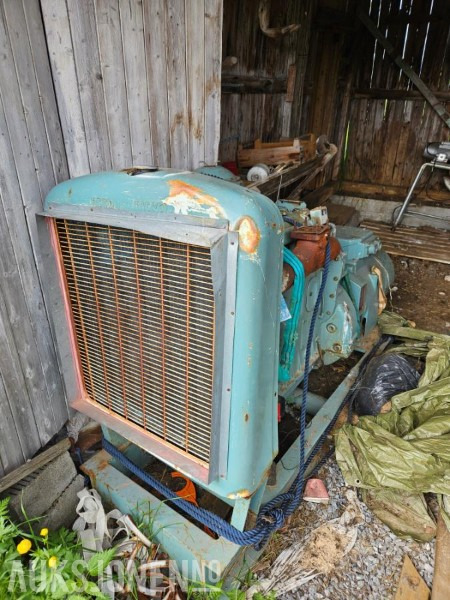 Newage Stamford C30B Aggregat - Bouwmaterieel: afbeelding 1 Newage Stamford C30B Aggregat - Bouwmaterieel: afbeelding 1