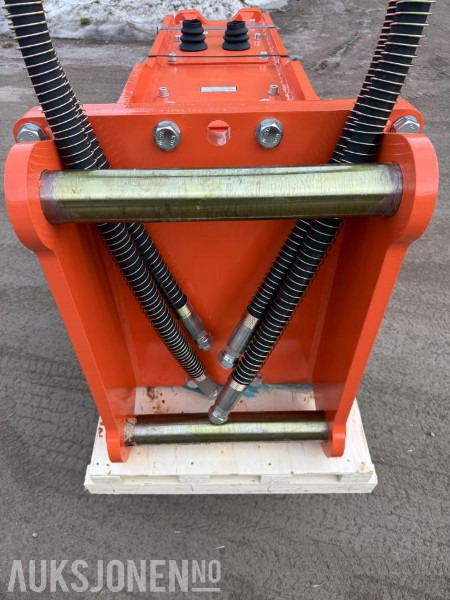 Ny KM 1400 Pigghammer med s70 HK feste - Hydraulische hamer: afbeelding 4 Ny KM 1400 Pigghammer med s70 HK feste - Hydraulische hamer: afbeelding 4