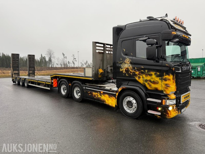 2015 Scania R580 TUNGTREKKER M/MASKINHENGER 6X4 SERVICEHISTORIKK EURO-6 581HK. - Trekker: afbeelding 2 2015 Scania R580 TUNGTREKKER M/MASKINHENGER 6X4 SERVICEHISTORIKK EURO-6 581HK. - Trekker: afbeelding 2