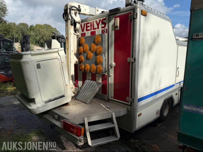 2003 Mercedes-Benz 823/33AT Atego, Reparasjonsobjekt - Vrachtwagen: afbeelding 5 2003 Mercedes-Benz 823/33AT Atego, Reparasjonsobjekt - Vrachtwagen: afbeelding 5