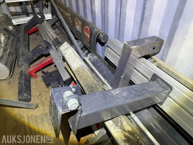 Vrachtwagen Parti ca. 15 stk underkjøringshinder- noen ubrukte: afbeelding 6