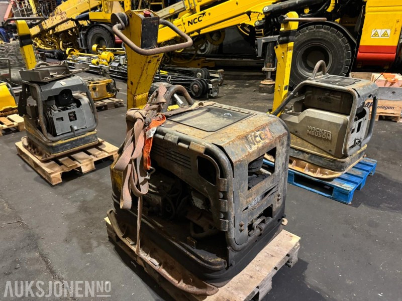 Wacker Neuson stor vibroplate - Wals: afbeelding 3 Wacker Neuson stor vibroplate - Wals: afbeelding 3