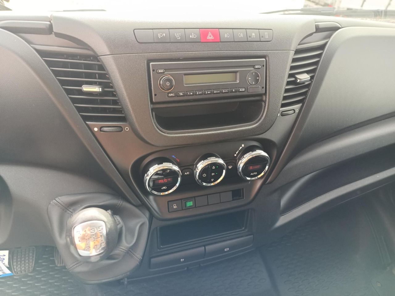 Koelwagen IVECO Daily 50C15HZ: afbeelding 7 Koelwagen IVECO Daily 50C15HZ: afbeelding 7