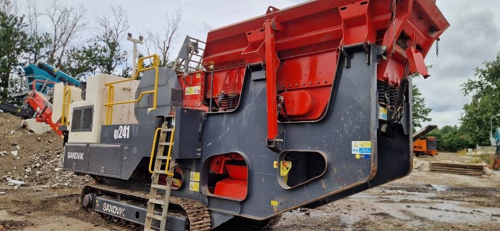 Sandvik QJ 241  - Mobiele breker: afbeelding 2 Sandvik QJ 241  - Mobiele breker: afbeelding 2