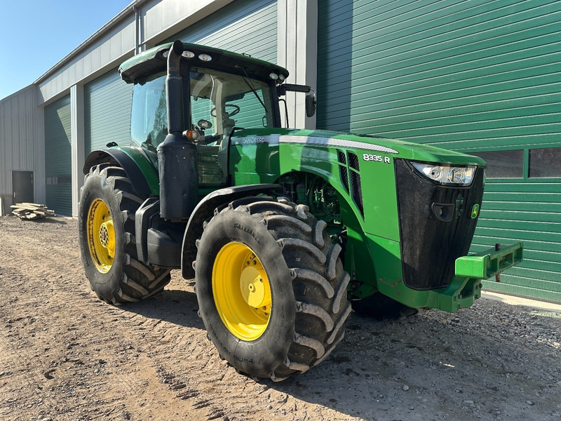 John Deere 8335 R POWERSHIFT - Tractor: afbeelding 2 John Deere 8335 R POWERSHIFT - Tractor: afbeelding 2