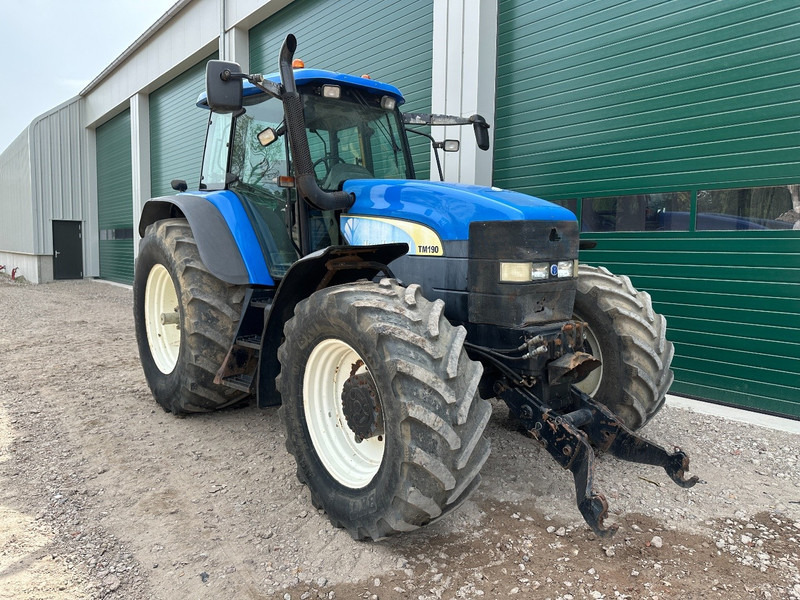 New Holland TM 190 - Tractor: afbeelding 2 New Holland TM 190 - Tractor: afbeelding 2
