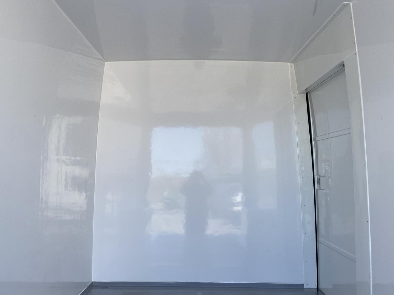 Nieuw Koelwagen FIAT DUCATO L3H2 140PS | TIEFKÜHLFAHRZEUG -20C + KONVEKTA TK 4022 12V-230V: afbeelding 6 Nieuw Koelwagen FIAT DUCATO L3H2 140PS | TIEFKÜHLFAHRZEUG -20C + KONVEKTA TK 4022 12V-230V: afbeelding 6