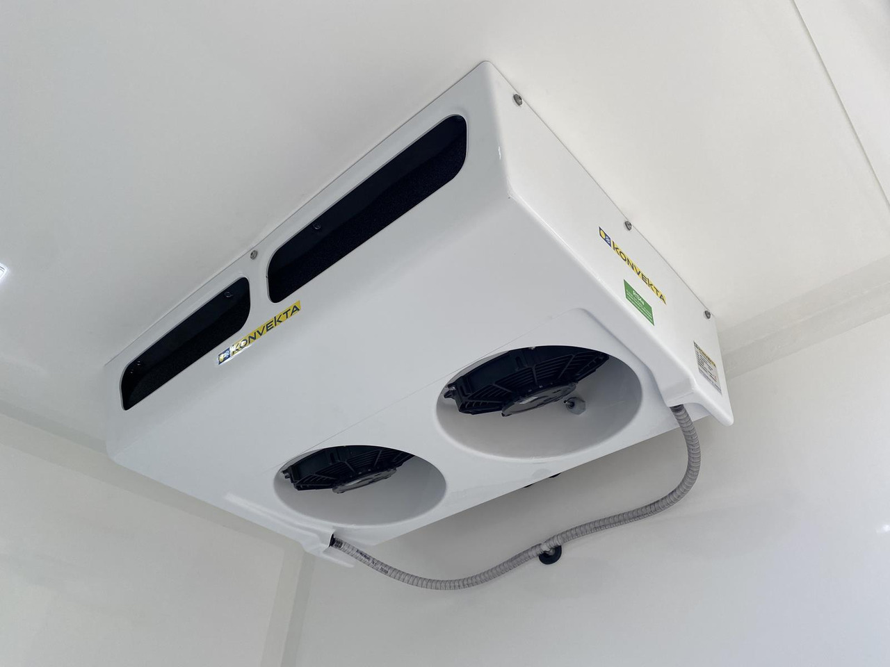 Nieuw Koelwagen MAN TGE 3.140 L3H3 140PS RS3640mm/ FRISCHDIENST BIS 0 + KONVEKTA UNDERMODE: afbeelding 8 Nieuw Koelwagen MAN TGE 3.140 L3H3 140PS RS3640mm/ FRISCHDIENST BIS 0 + KONVEKTA UNDERMODE: afbeelding 8