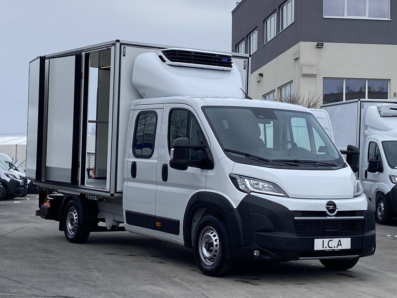 Nieuw Koelwagen OPEL MOVANO 1+6 DOKA 140PS | KÜHLKOFFER + LADERAMPE: afbeelding 32 Nieuw Koelwagen OPEL MOVANO 1+6 DOKA 140PS | KÜHLKOFFER + LADERAMPE: afbeelding 32
