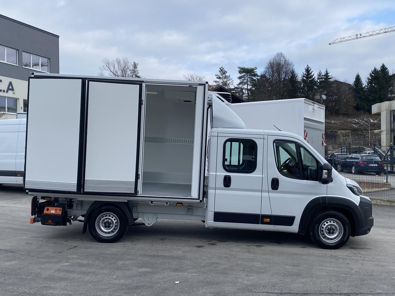 Nieuw Koelwagen OPEL MOVANO 1+6 DOKA 140PS | KÜHLKOFFER + LADERAMPE: afbeelding 31 Nieuw Koelwagen OPEL MOVANO 1+6 DOKA 140PS | KÜHLKOFFER + LADERAMPE: afbeelding 31