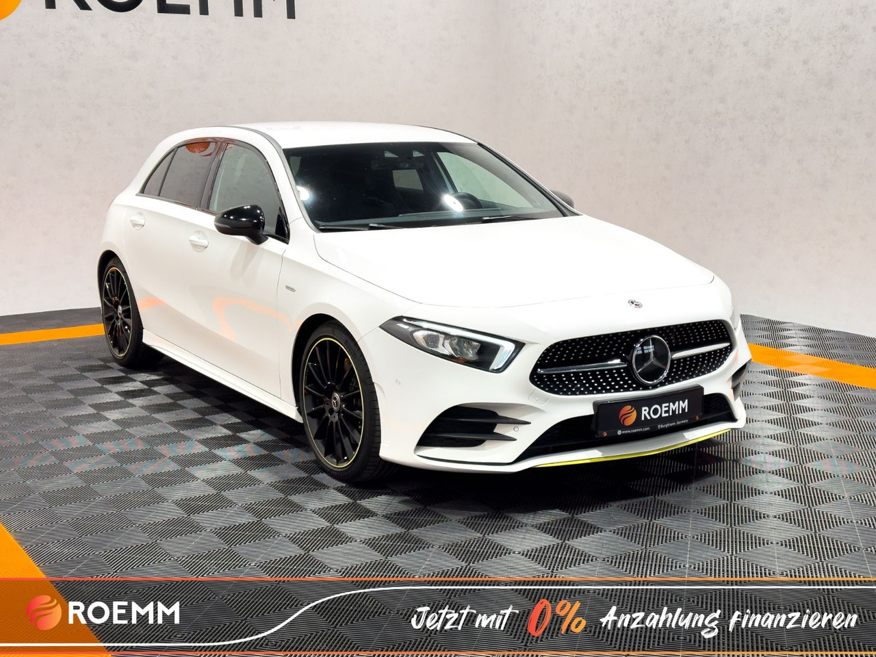 Mercedes-Benz A 250 4Matic Edition 1 *AMG*BURMESTER*GARANTIE* - Sedan: afbeelding 3 Mercedes-Benz A 250 4Matic Edition 1 *AMG*BURMESTER*GARANTIE* - Sedan: afbeelding 3