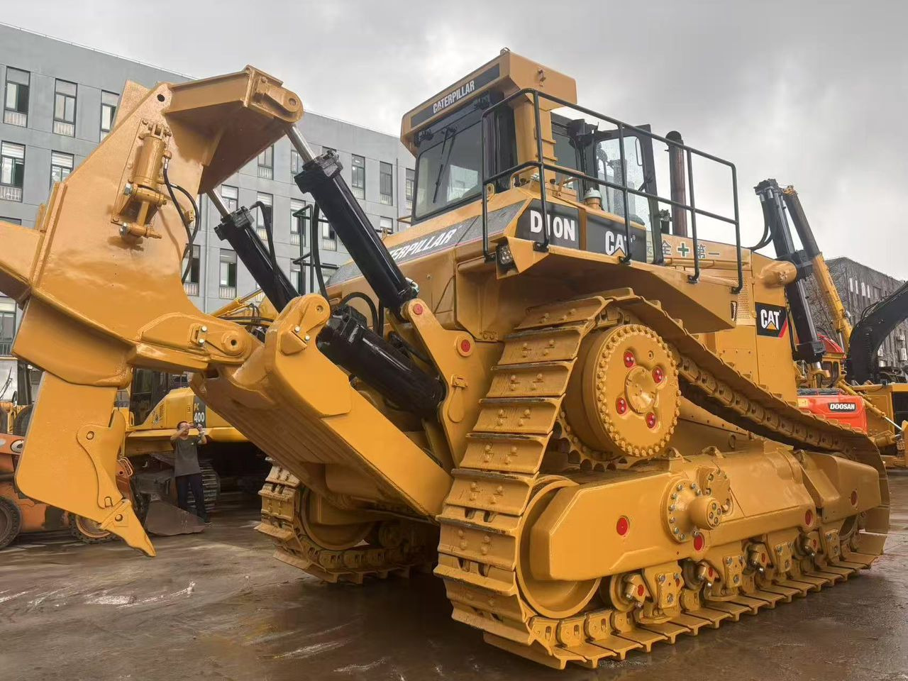 Caterpillar CAT Used Crawler Bulldozer Tractor D10N D9R D8R D8T D7R D7G D6G Dozer for Sale - Bulldozer: afbeelding 5 Caterpillar CAT Used Crawler Bulldozer Tractor D10N D9R D8R D8T D7R D7G D6G Dozer for Sale - Bulldozer: afbeelding 5