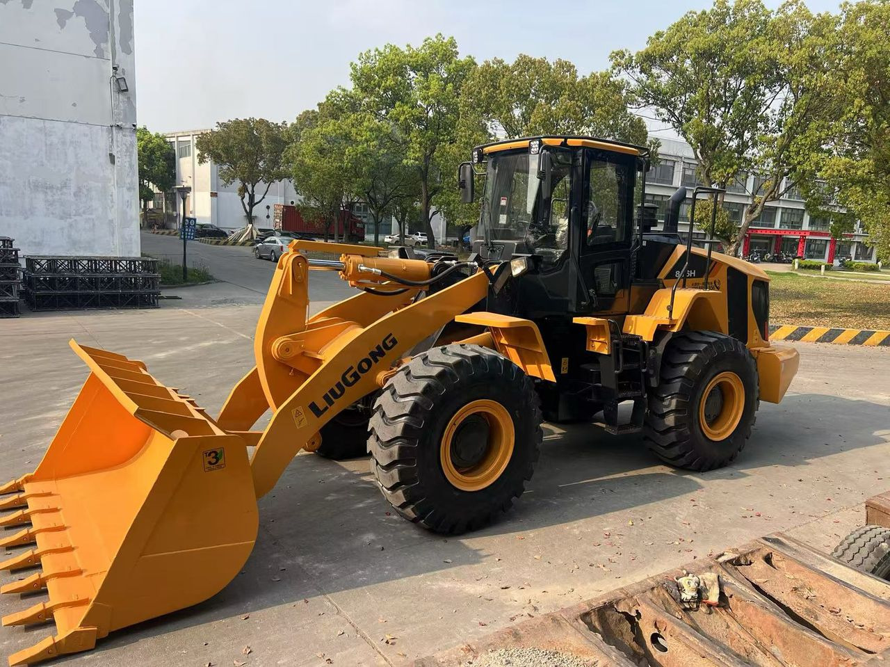 Liugong CLG 856H used wheel loader with cummins engine - Wiellader: afbeelding 3 Liugong CLG 856H used wheel loader with cummins engine - Wiellader: afbeelding 3