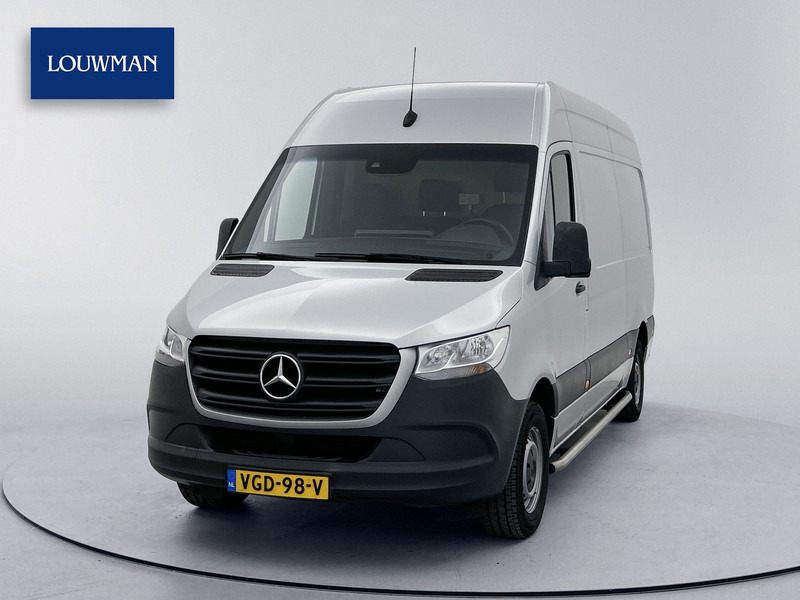 Mercedes-Benz Sprinter 316 2.2 CDI L2H2 Inrichting Navigatie Camera 220v omvormer Geveerde stoel - Gesloten bestelwagen: afbeelding 2 Mercedes-Benz Sprinter 316 2.2 CDI L2H2 Inrichting Navigatie Camera 220v omvormer Geveerde stoel - Gesloten bestelwagen: afbeelding 2