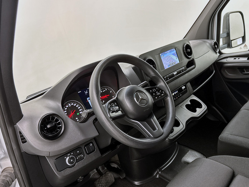 Mercedes-Benz Sprinter 316 2.2 CDI L3 Bakwagen D'Hollandia laadklep Geveerde stoel Achteruitrijcamera Cruise control - Bestelwagen gesloten laadbak: afbeelding 5 Mercedes-Benz Sprinter 316 2.2 CDI L3 Bakwagen D'Hollandia laadklep Geveerde stoel Achteruitrijcamera Cruise control - Bestelwagen gesloten laadbak: afbeelding 5