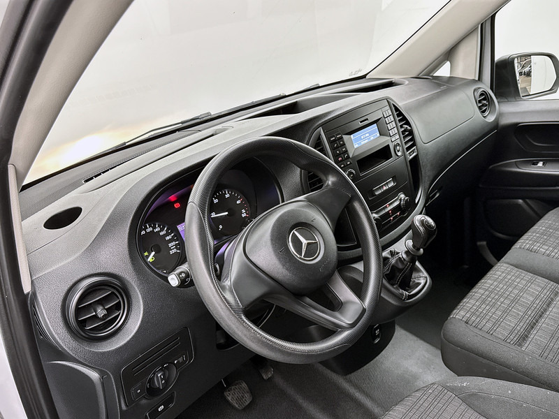 Mercedes-Benz Vito 109 CDI Functional Trekhaak Inrichting Betimmering - Kleine bestelwagen: afbeelding 5 Mercedes-Benz Vito 109 CDI Functional Trekhaak Inrichting Betimmering - Kleine bestelwagen: afbeelding 5