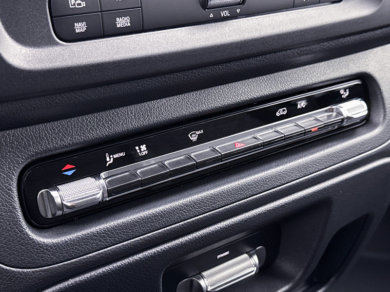 Gesloten bestelwagen Mercedes-Benz Vito 116 CDI L2 PRO Trekhaak 2.5t Multibeam Led Achteruitrijcamera Parkeersonseren Cruise Control Betimmering: afbeelding 14