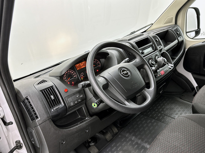 Opel Movano 2.2D Financial lease 140pk Bakwagen met Laadklep Achteruitrijcamera Cruise Control Meubelbak - Bestelwagen gesloten laadbak: afbeelding 5 Opel Movano 2.2D Financial lease 140pk Bakwagen met Laadklep Achteruitrijcamera Cruise Control Meubelbak - Bestelwagen gesloten laadbak: afbeelding 5