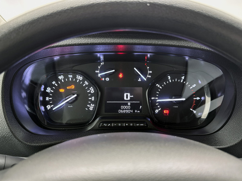 Gesloten bestelwagen Opel Vivaro 2.0 CDTI L3H1 145pk Edition Trekhaak Navigatie Cruise Control Stuurbediening Parkeersensoren: afbeelding 6